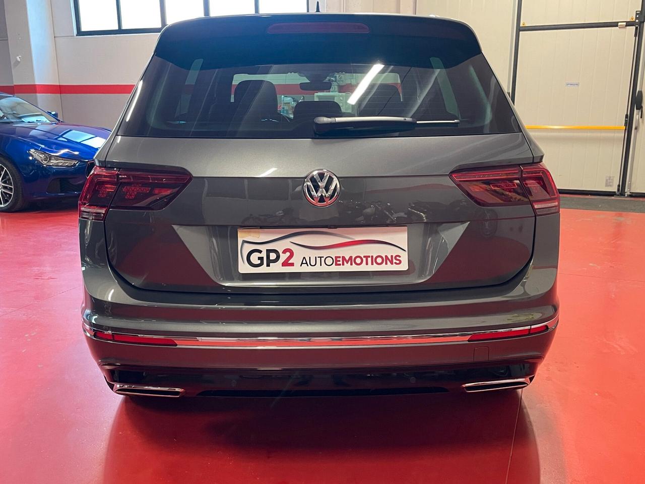 Volkswagen Tiguan 2.0 BiTDI SCR DSG 4MOTION Executive R-Line BMT