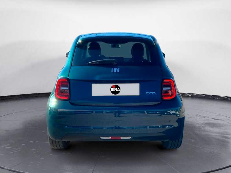 FIAT 500e 42 kWh La Prima