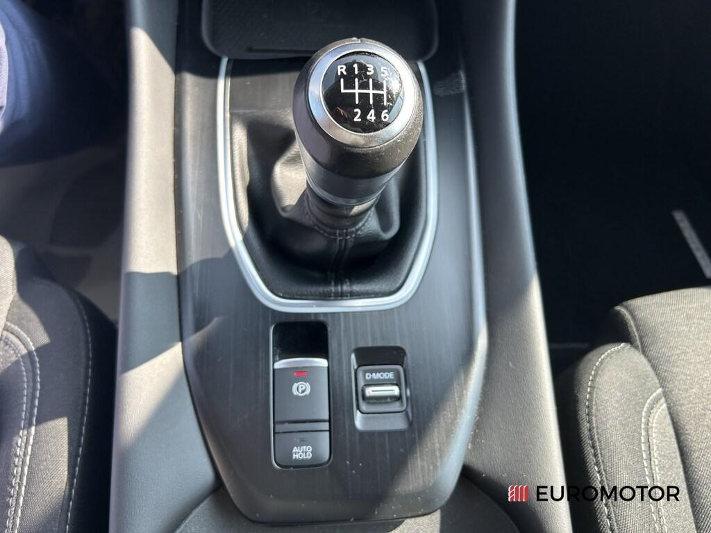 Nissan Qashqai 1.3 MILD HYBRID N-Connecta 2WD
