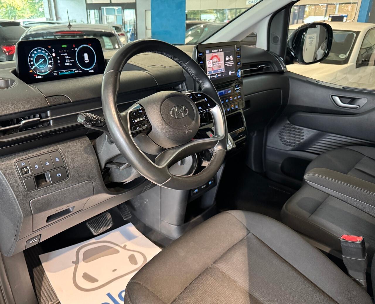 Hyundai STARIA 2.2 Wagon awd auto Led App conn 9p 18" (+Iva)