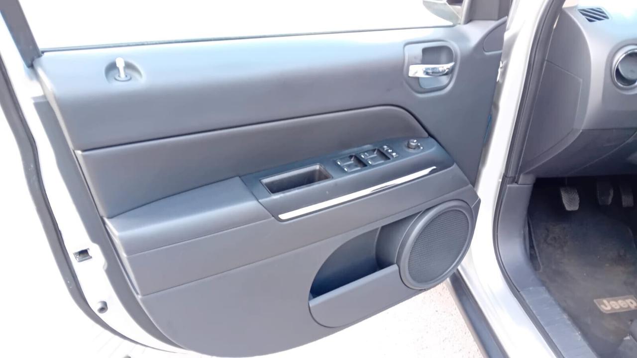 Jeep Compass 2.2 CRD Limited 4X4