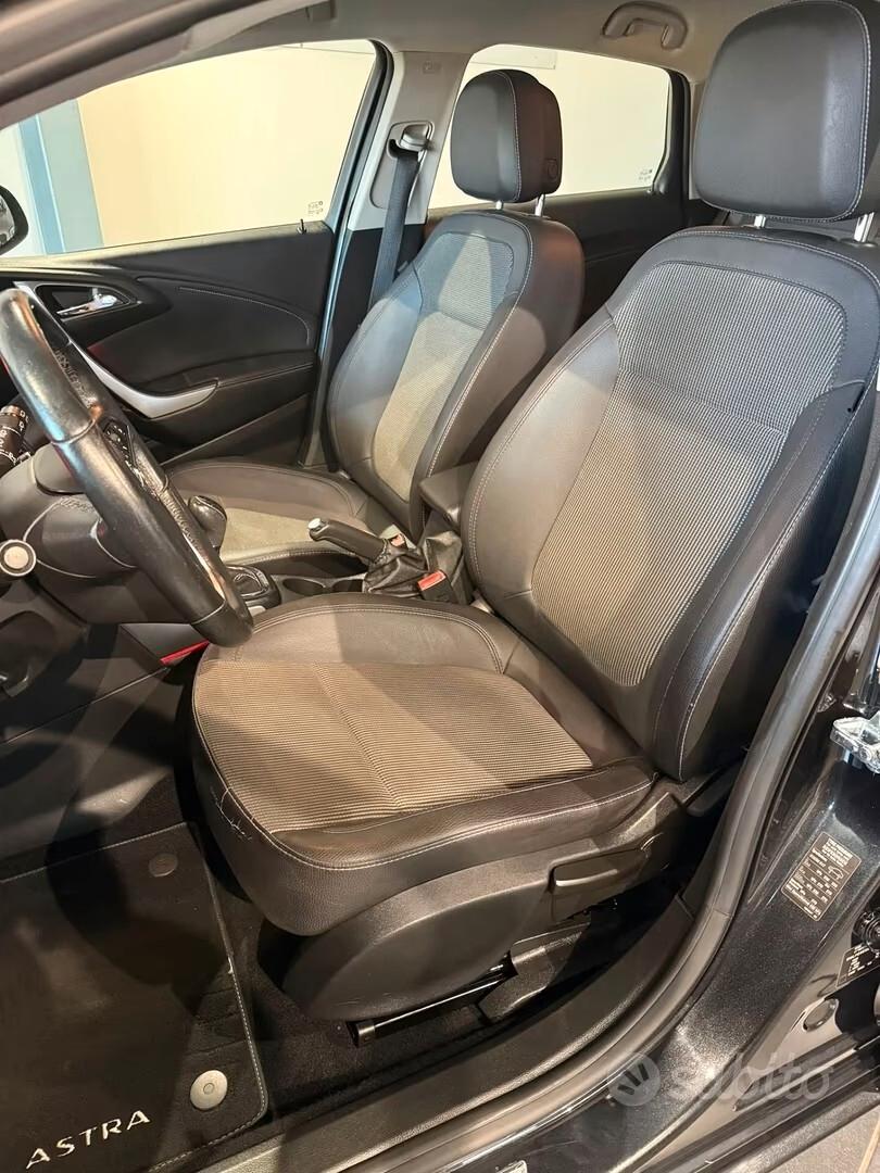 Opel Astra 1.4 Turbo - 100MILA KM- NEOPATENTATI