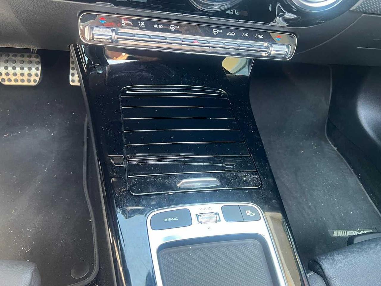 Mercedes-Benz A 45 AMG A 45S AMG 4Matic+ AMG Line Premium