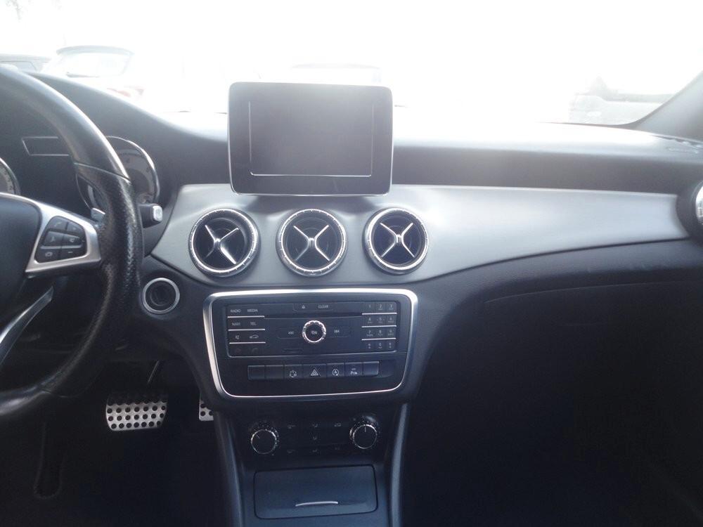 Mercedes-benz CLA 180 CDI AMG Automatic Premium