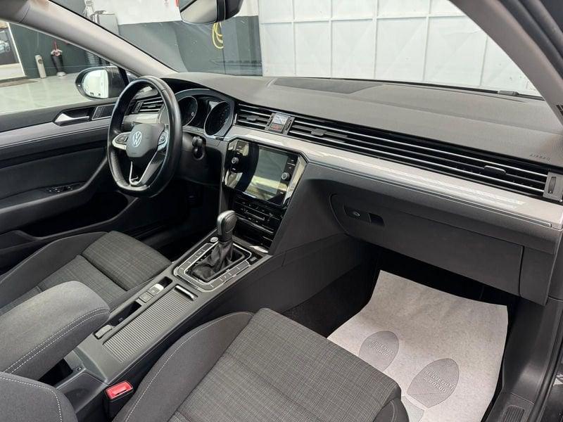 Volkswagen Passat Passat Variant 2.0 tdi Executive 150cv