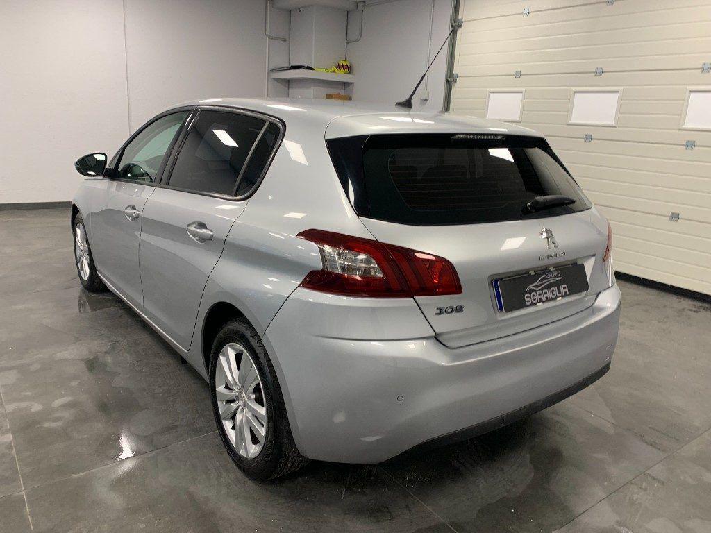Peugeot 308 5 Porte 1.6 Diesel Automatico EAT6 Business