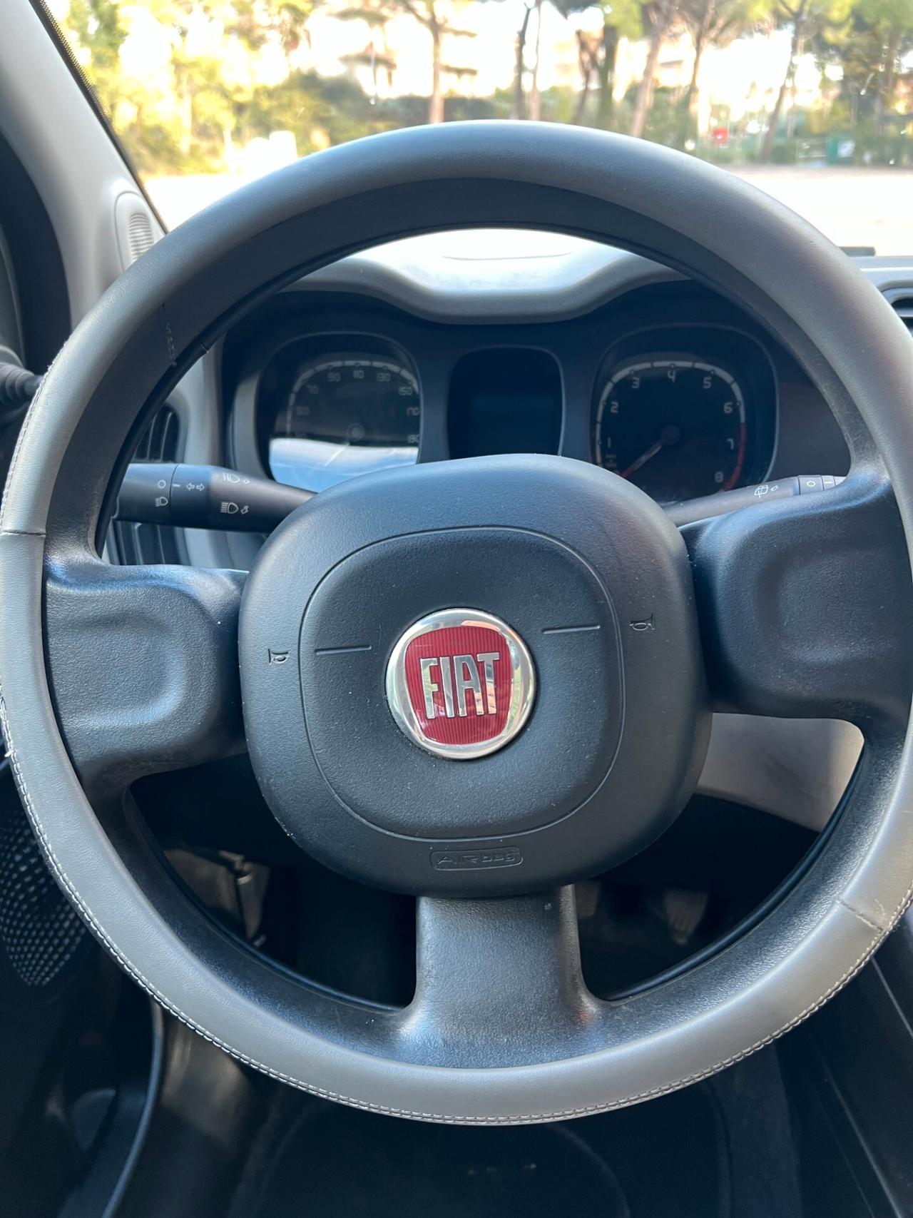 ADATTA PER NEOPATENTATI Fiat Panda 0.9 TwinAir Turbo Natural Power Lounge