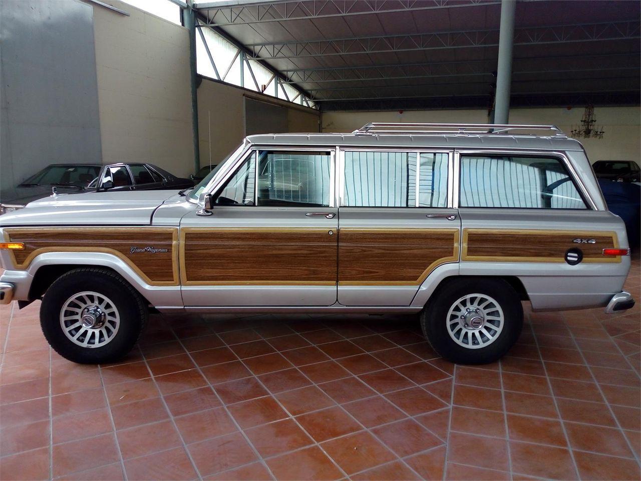 JEEP Jeep Grand Wagoneer 5900 cc