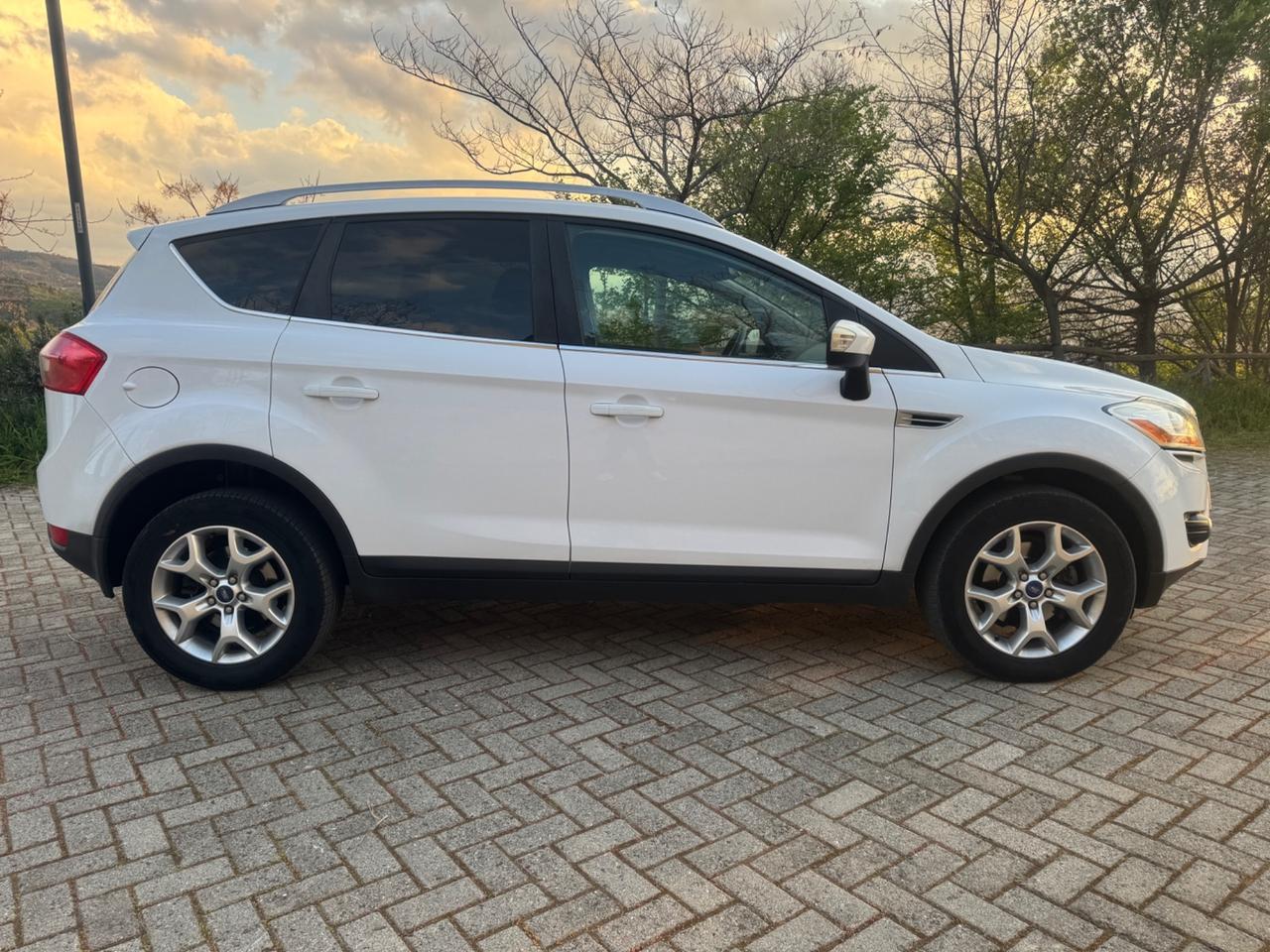 Ford Kuga 2.0 TDCi 140Cv *NUOVA* 2011