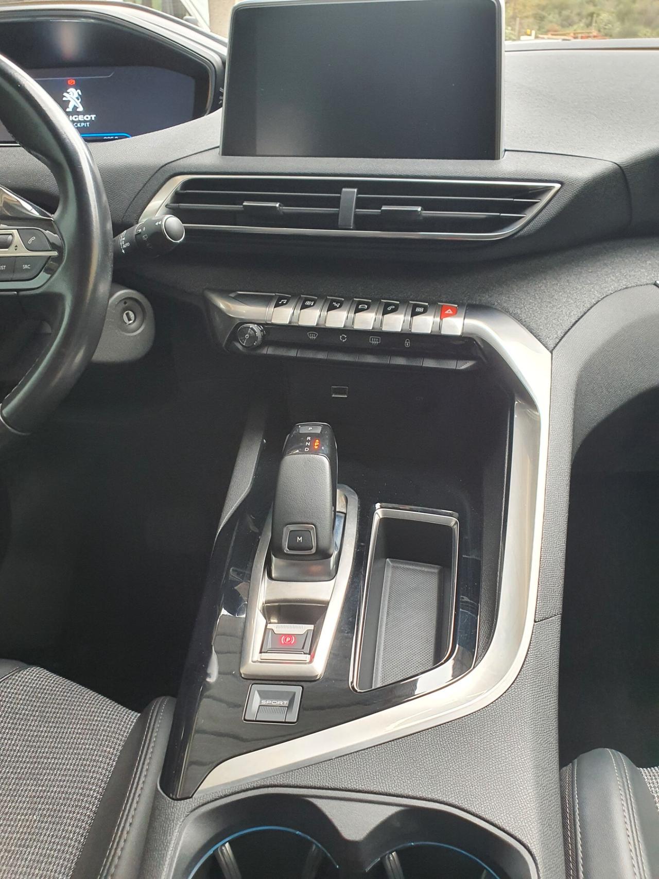 Peugeot 5008 BlueHDi 130 S&S Allure