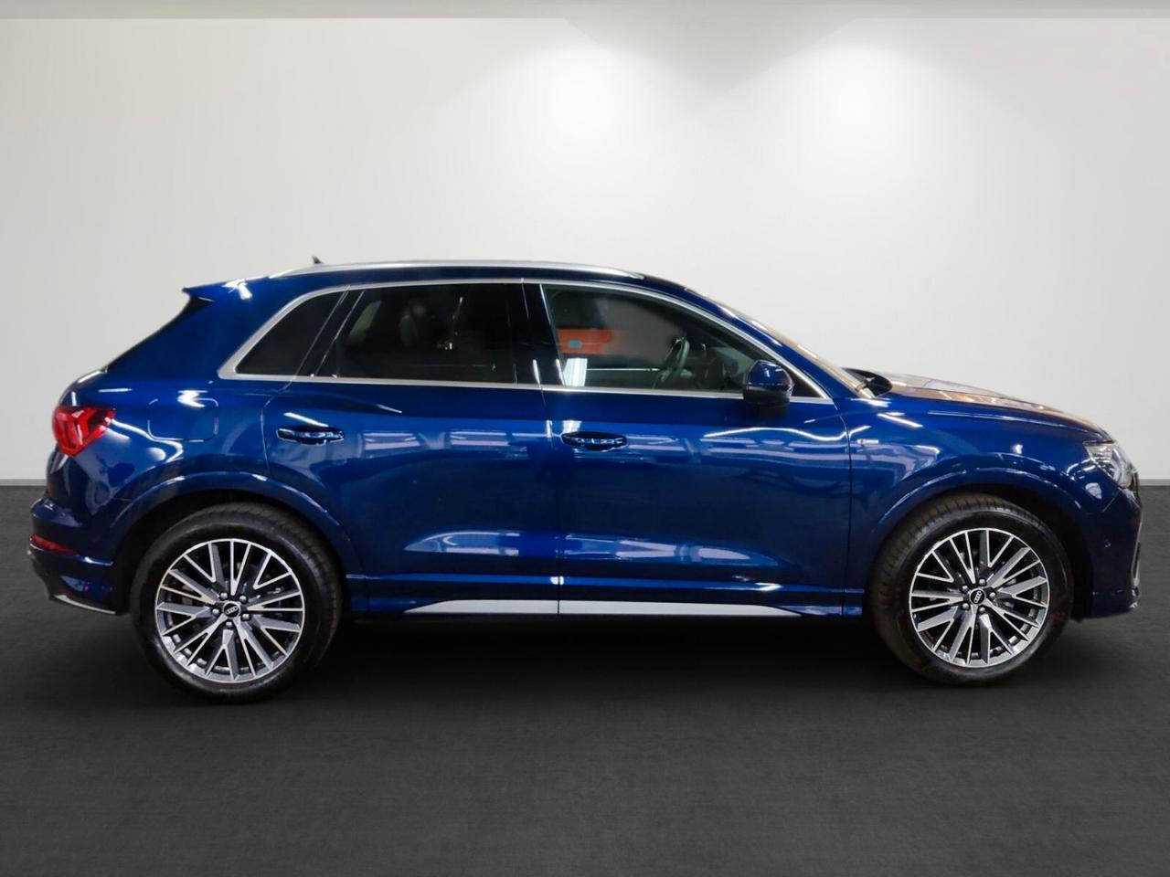 Audi Q3 35 TDI S tronic S line edition