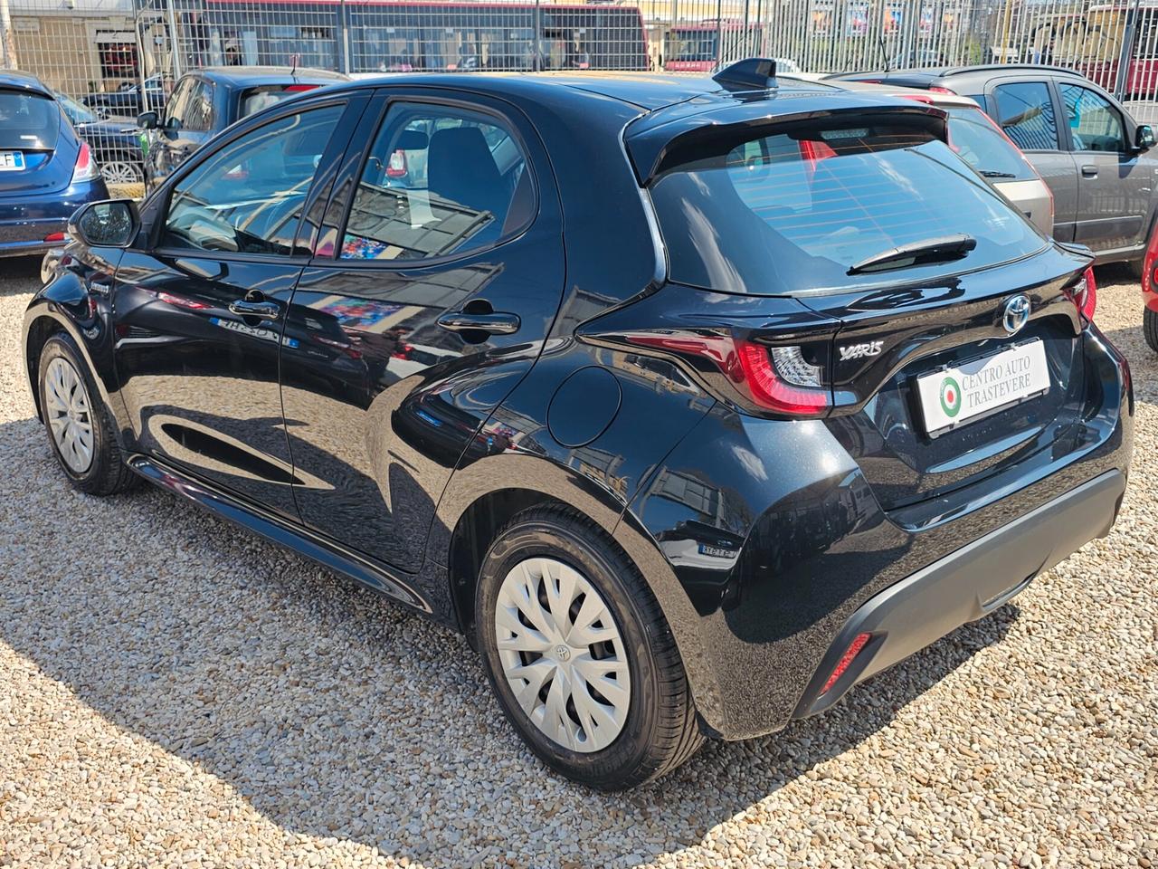 Toyota Yaris 1.5 Hybrid 5 porte Business