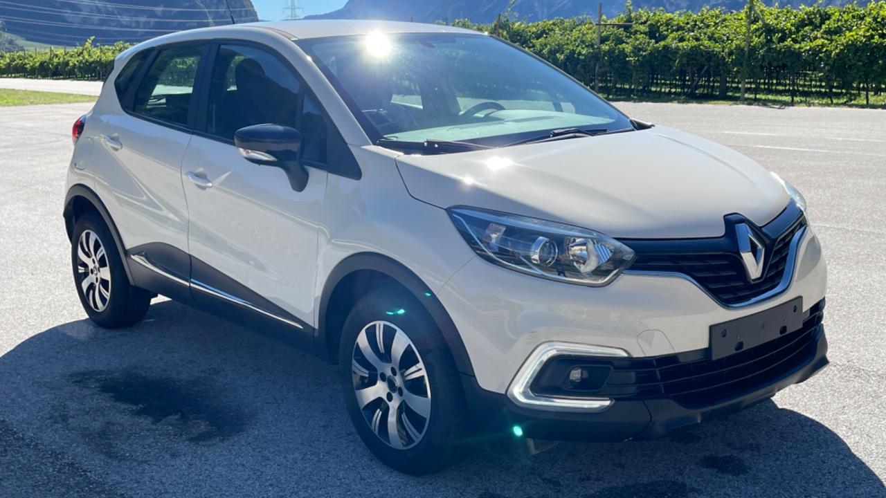 RENAULT CAPTUR TCE 90 CV BENZINA NEO PAT.- 2019