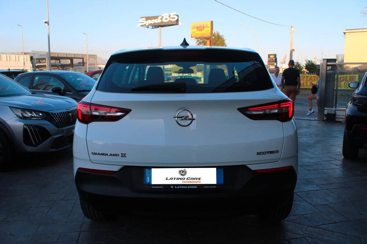 Opel Grandland X 1.5 ecotec Business s&s 130cv con Navi e CarPlay