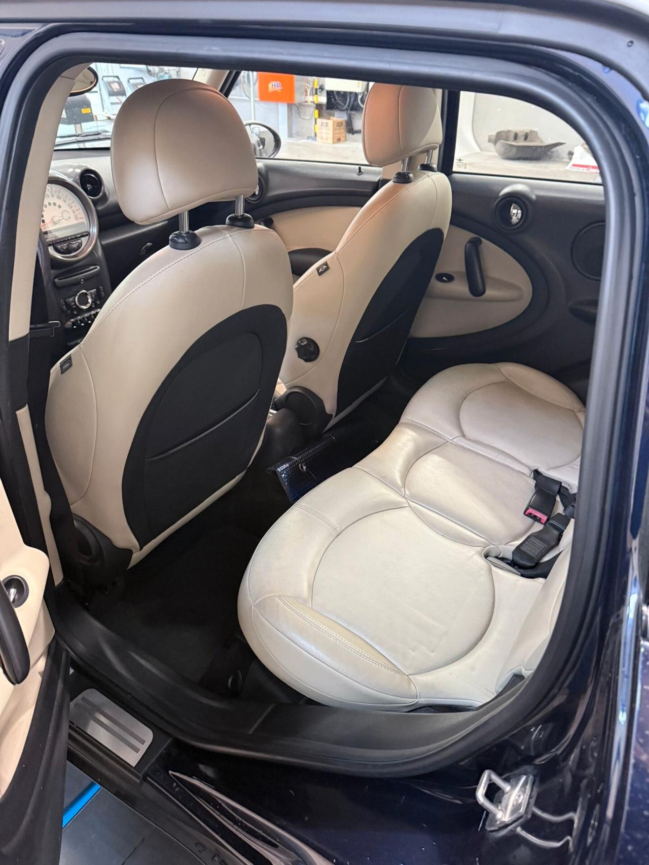 Mini Cooper D Countryman 1.6