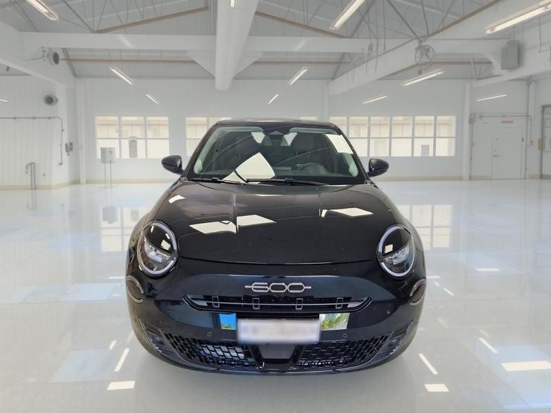 FIAT 600 1.2 HYBRID 100 CV BUSINESS AUTO SUV