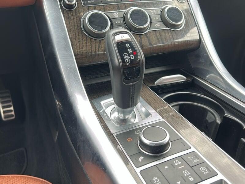 Land Rover Range Rover Sport Range Rover Sport 3.0 tdV6 HSE Dynamic auto
