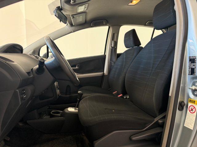 TOYOTA Yaris 1.3 5 porte M-MT SOL
