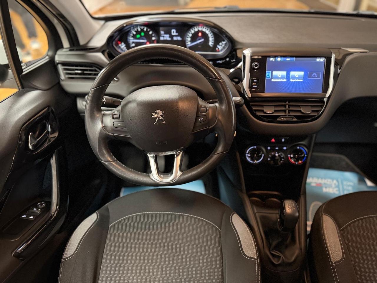 Peugeot 208 PureTech 82 5 porte Allure con soli 60000 km!!!