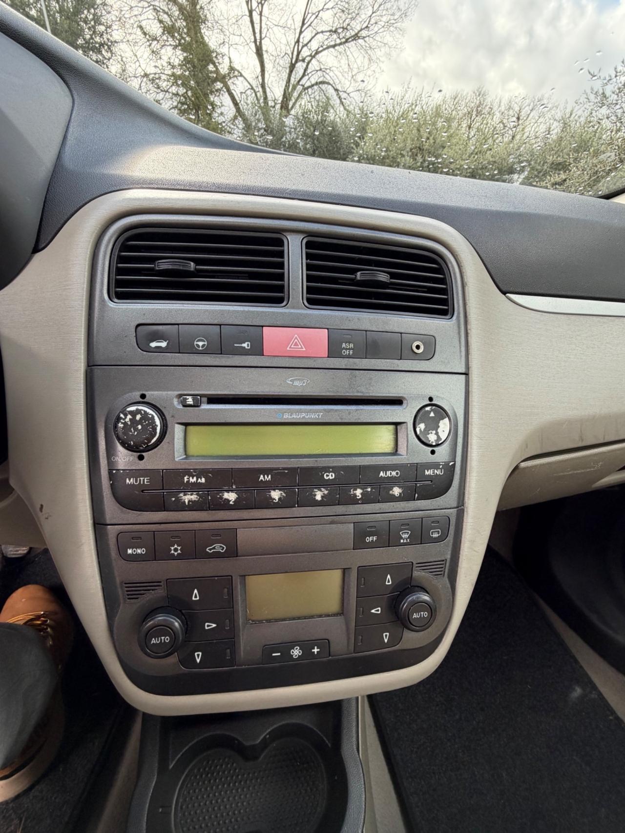 Fiat Grande Punto 1.4 gpl 5 porte