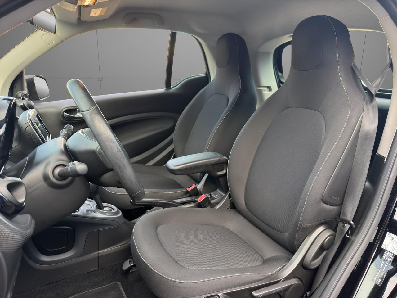 Smart fortwo coupe 1.0 Passion 71cv - Unipro - Promo FInanziamento - Cerchi in lega - Schermo - Sedili riscaldabili
