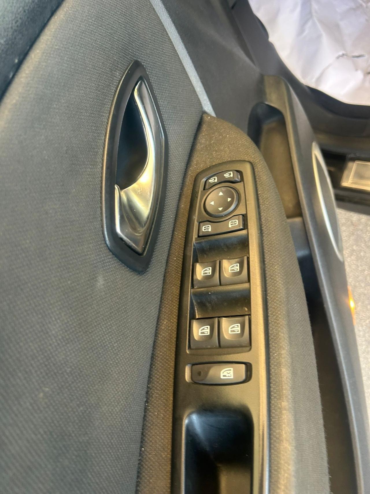Renault Scenic Scénic X-Mod 1.5 dCi 110CV Dynamique