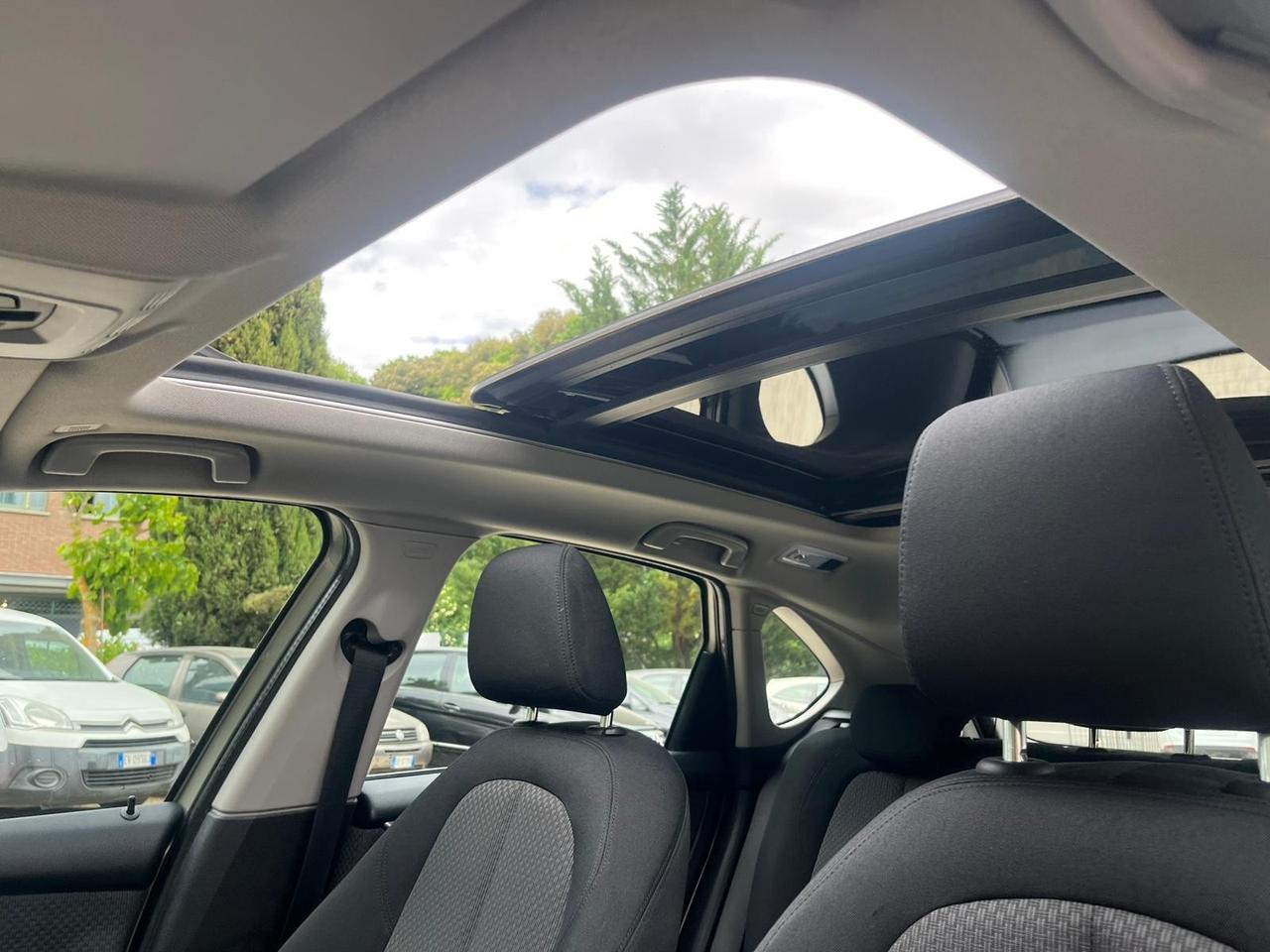 Bmw 218 218d Active Tourer