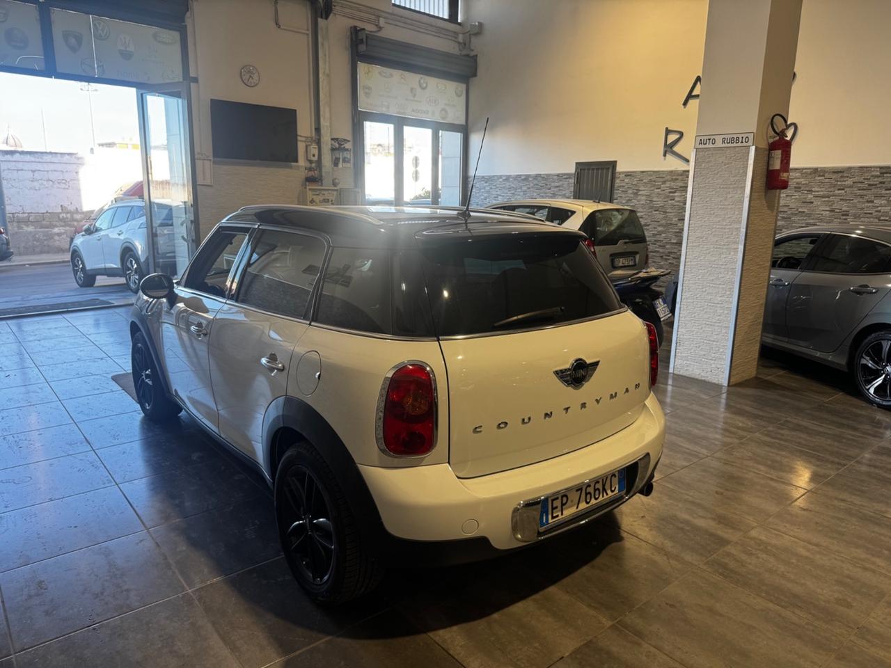 Mini Cooper Countryman 2.0 D Automatica
