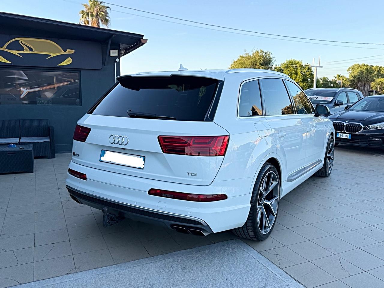 Audi Q7 SQ7 4.0 V8 TDI quattro tiptronic Business Plus