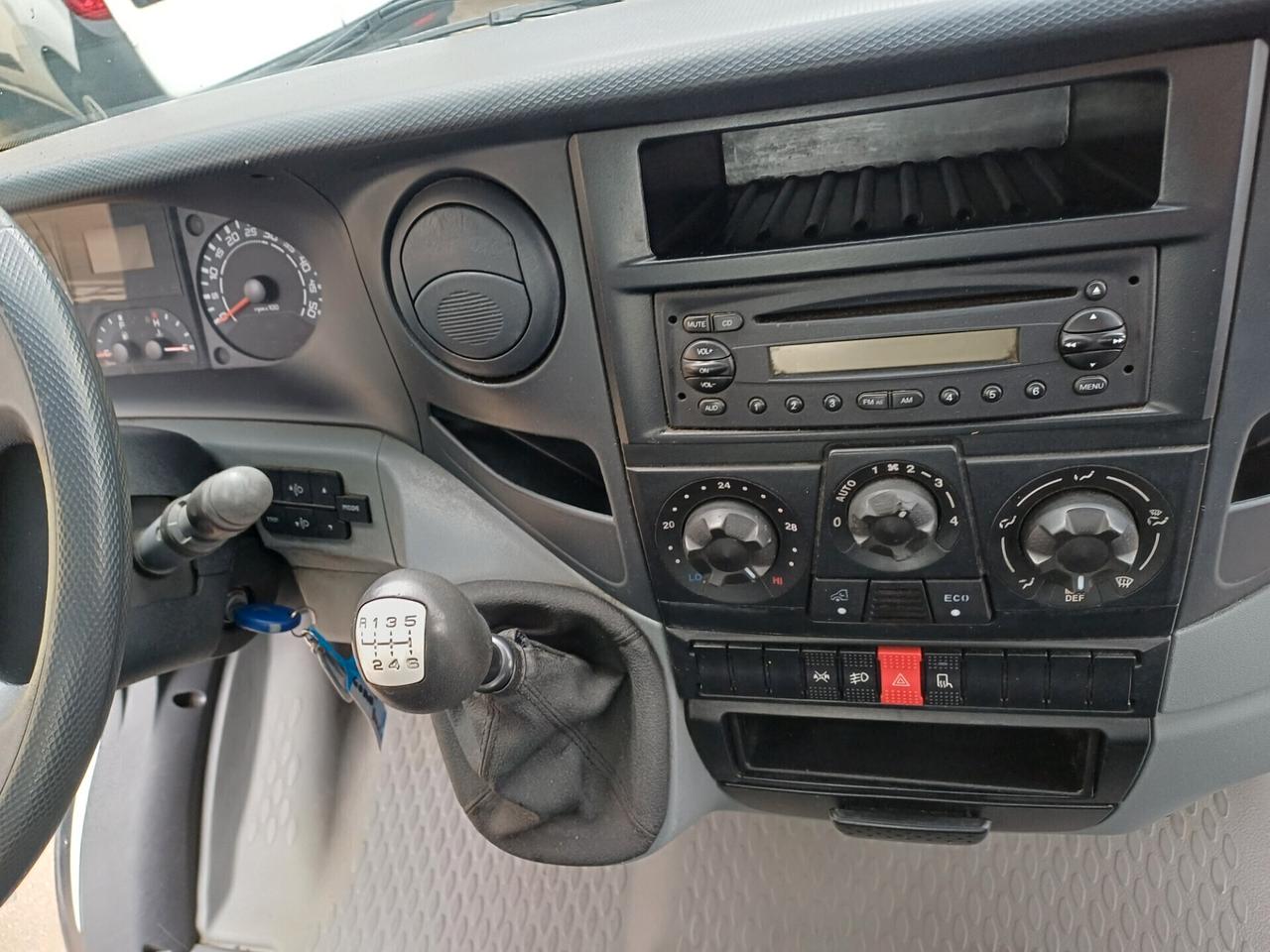 IVECO DAILY 35/E CON SPONDA IDRAULICA