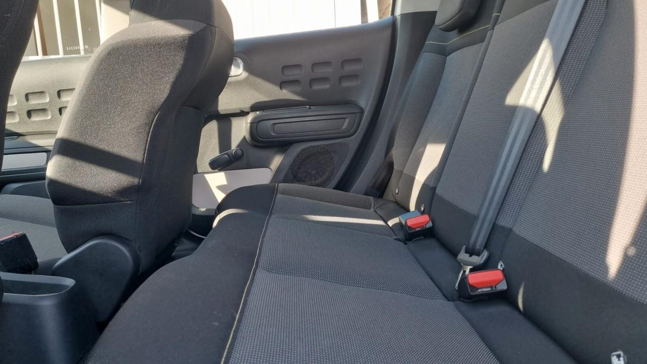 Citroen C3 PureTech 82 Shine-82CV-60KW-