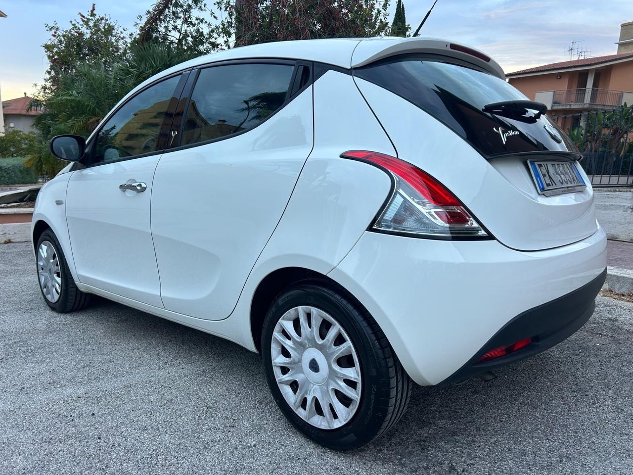 Lancia Ypsilon 1.2 benz ideale per neo patentati