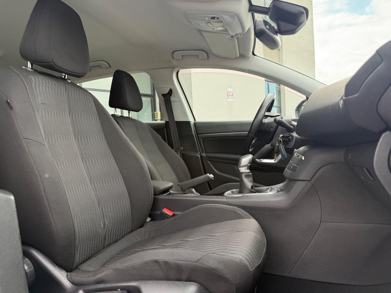 Peugeot 308 1.6 HDi|CERCHI IN LEGA