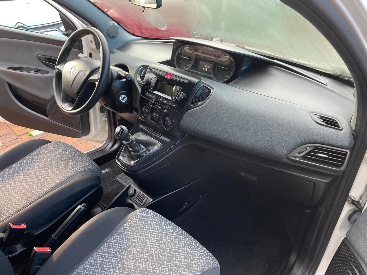 Lancia Ypsilon 1.2 GPL