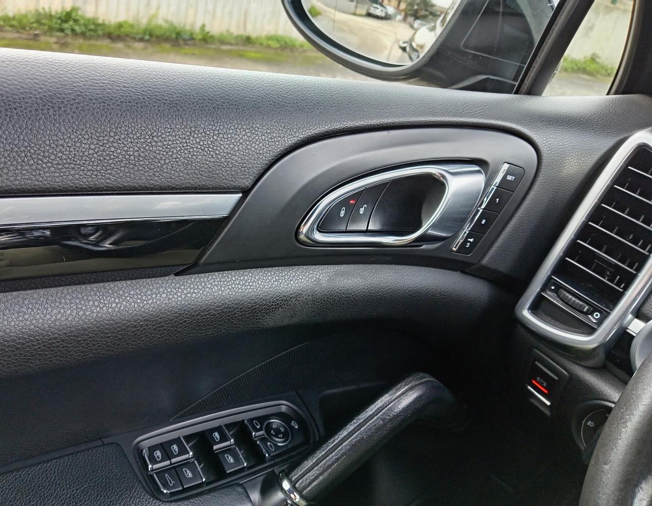 Porsche Cayenne 3.0 Diesel 250CV Platinum Edition