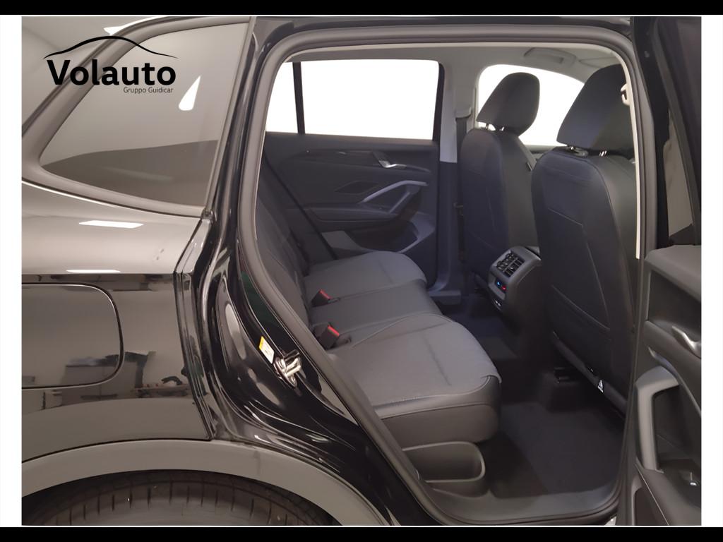 VOLKSWAGEN Tiguan III 2024 - Tiguan 1.5 tsi ehybrid Life 204cv dsg