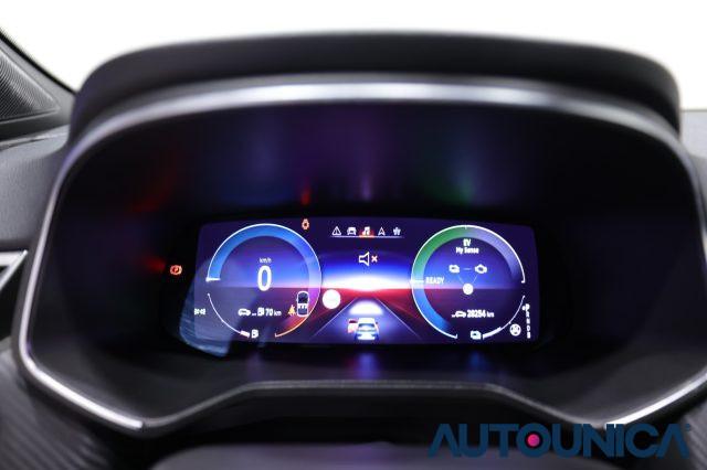 RENAULT Clio FULL HYBRID E-TECH 145 CV 5 PORTE ENGINEERED