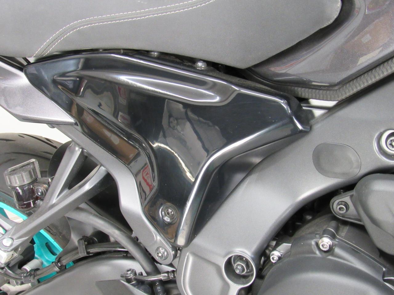 Yamaha MT-09 ABS Y-AMT CAMBIO ROBOTIZZATO