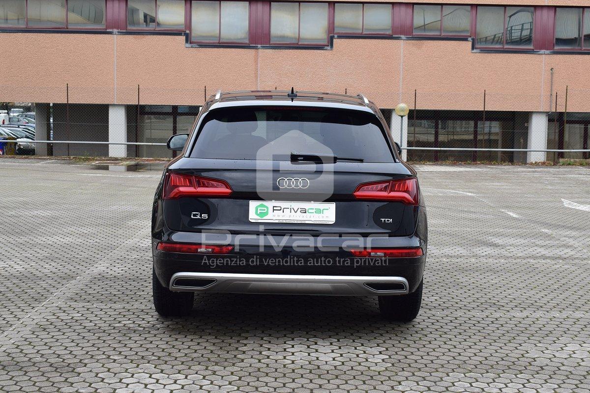 AUDI Q5 2.0 TDI 150 CV Business Sport