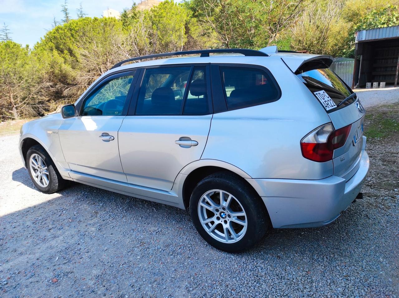 Bmw X3 2.0d cat Futura