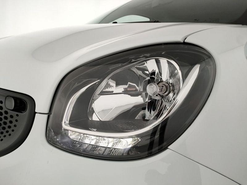 smart forfour forfour 70 1.0 twinamic Passion