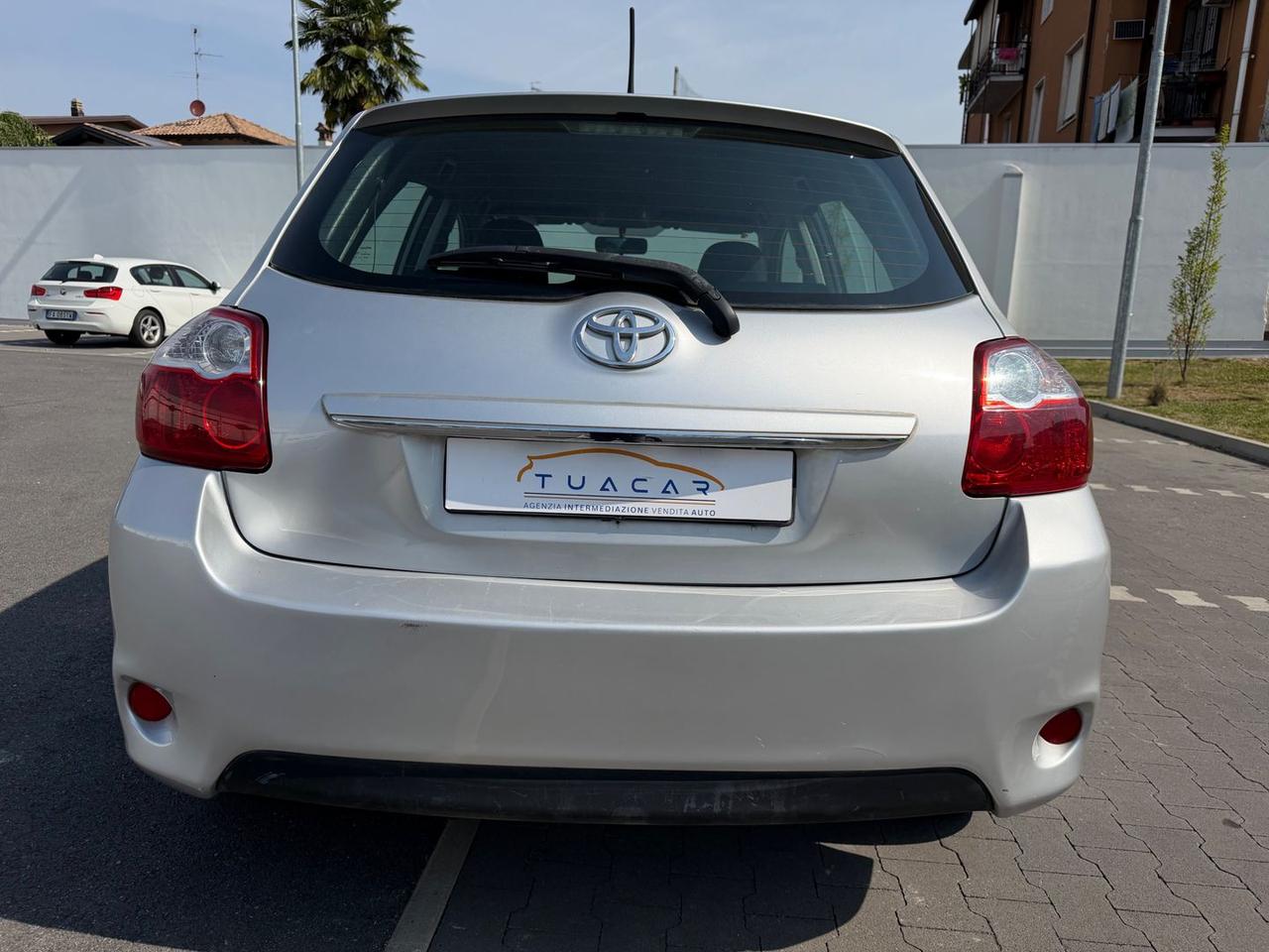 Toyota Auris 2.0 D-4D SOL #11110