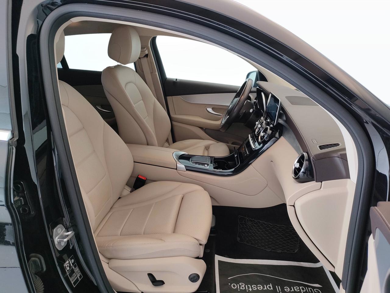 Mercedes-Benz GLC Coupe - C253 2019 - GLC Coupe 220 d Premium 4matic auto