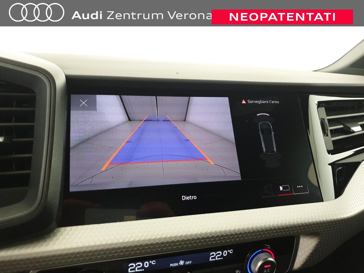 Allstreet 30TFSI 116CV S tronic Identity Contrast
