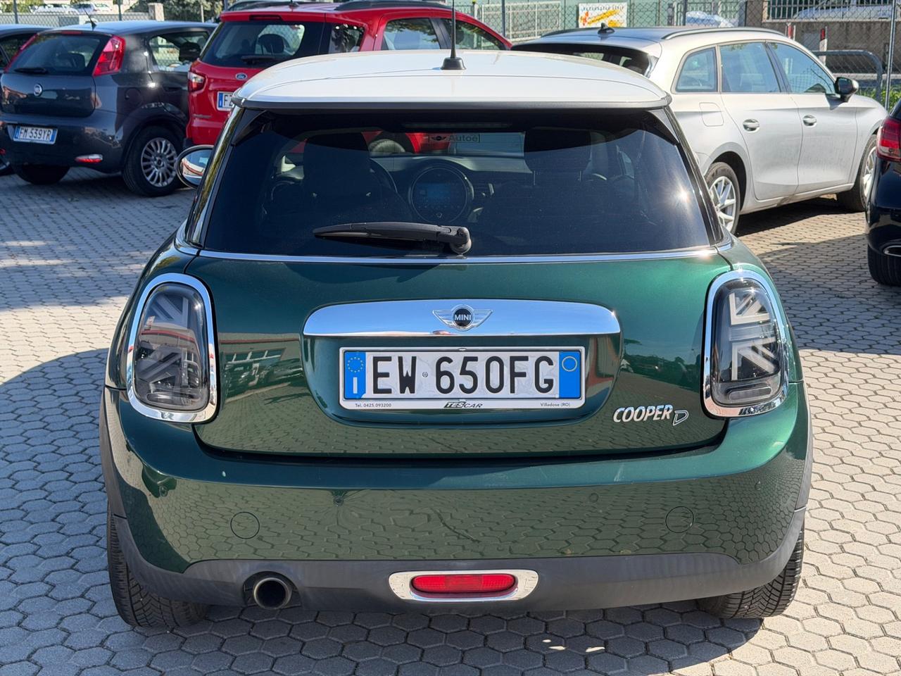 Mini Cooper D IV 2014 1.5 3p