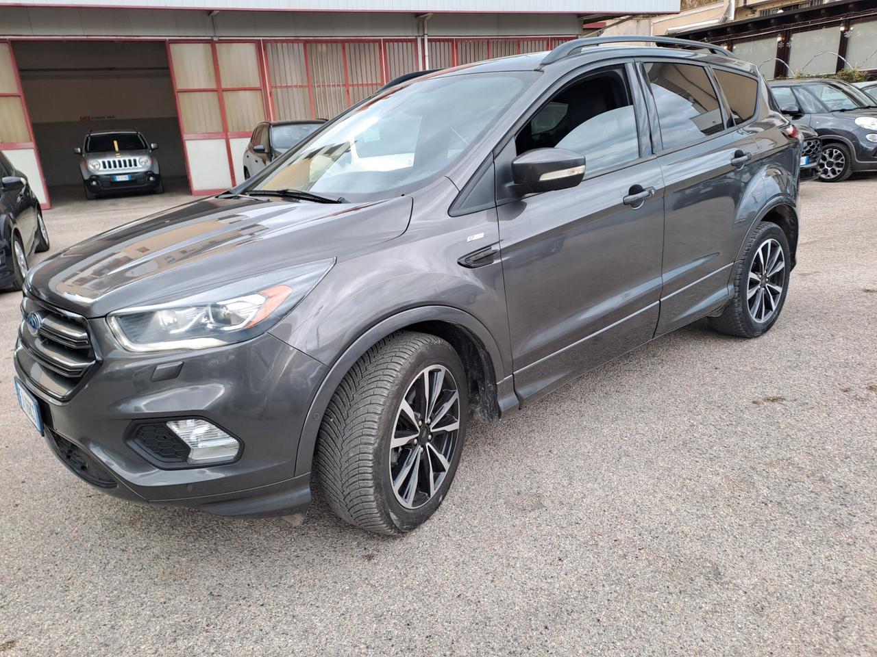 Ford Kuga 1.5 TDCI 120 CV S&S 2WD Titanium