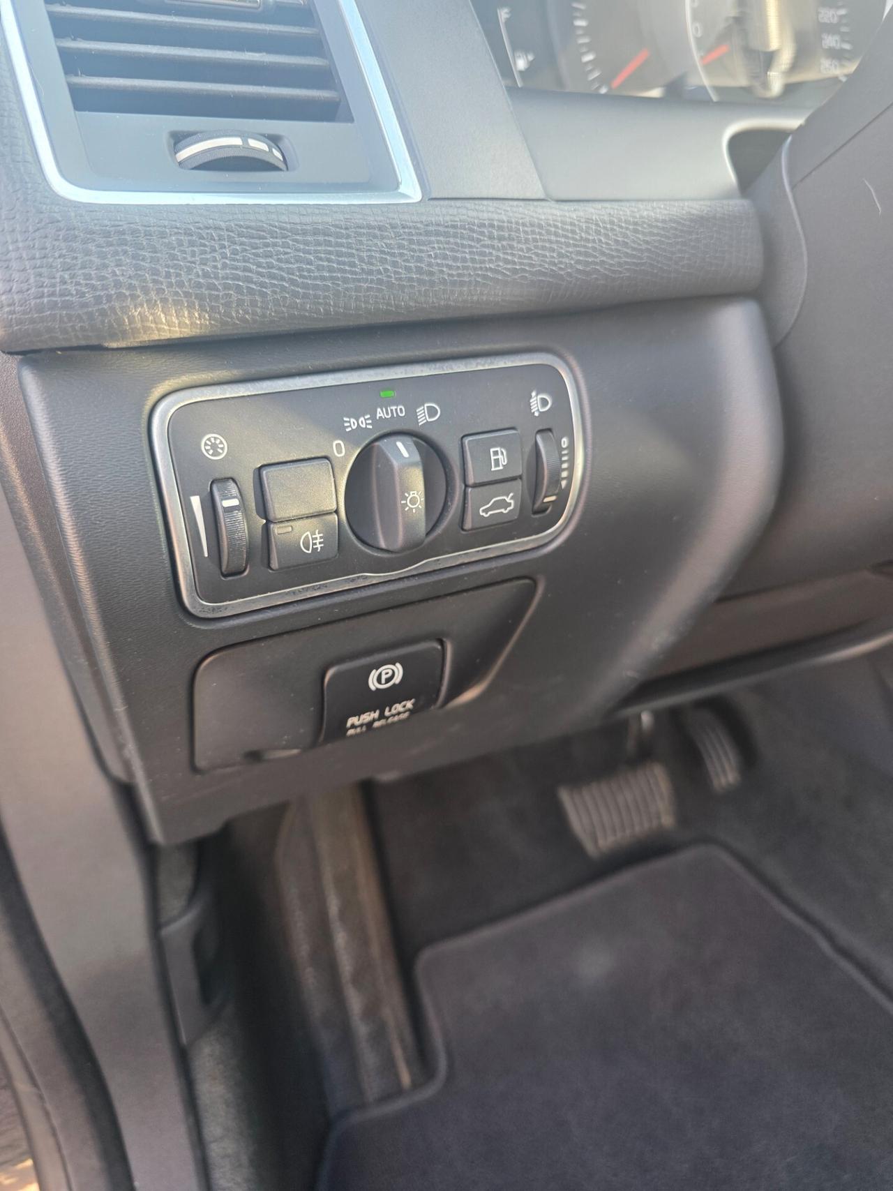 Volvo XC 60 XC60 D4 Geartronic Momentum