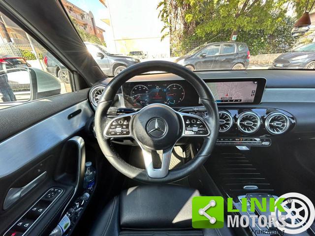 MERCEDES-BENZ A 180 d Automatic 4p. Premium