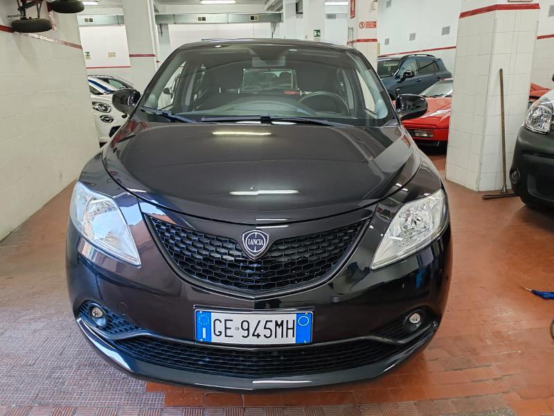 Lancia Ypsilon 5 Porte Ypsilon 1.0 HYBRID Gold 70cv