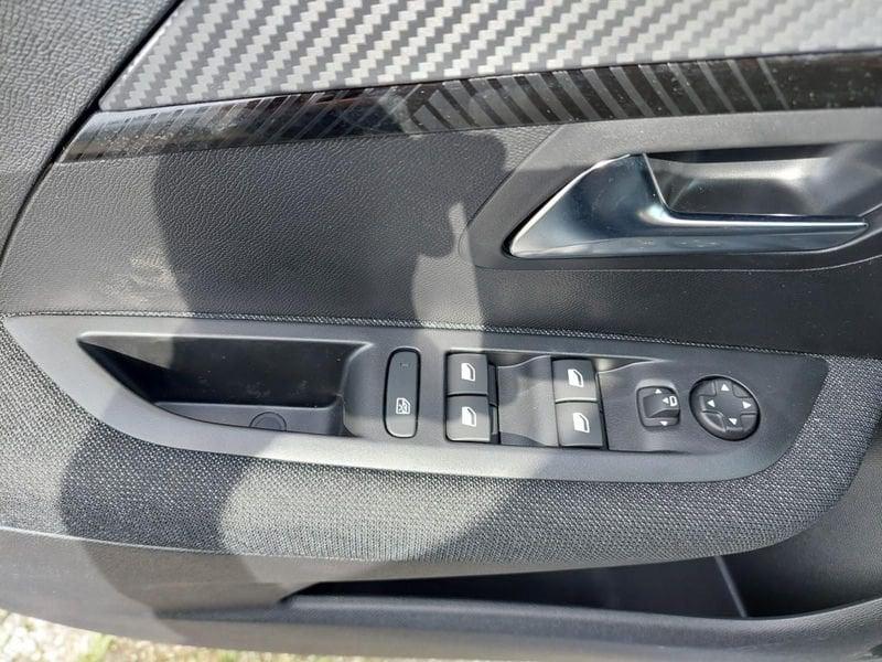 Peugeot 208 208 1.2 turbo Edition 100cv